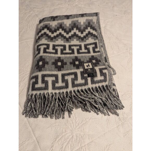 Tumi Alpaca Wool Blanket 51in‎ x62 in Gray Throw Southwestern Aztec Fringed Peru - Picture 2 of 6